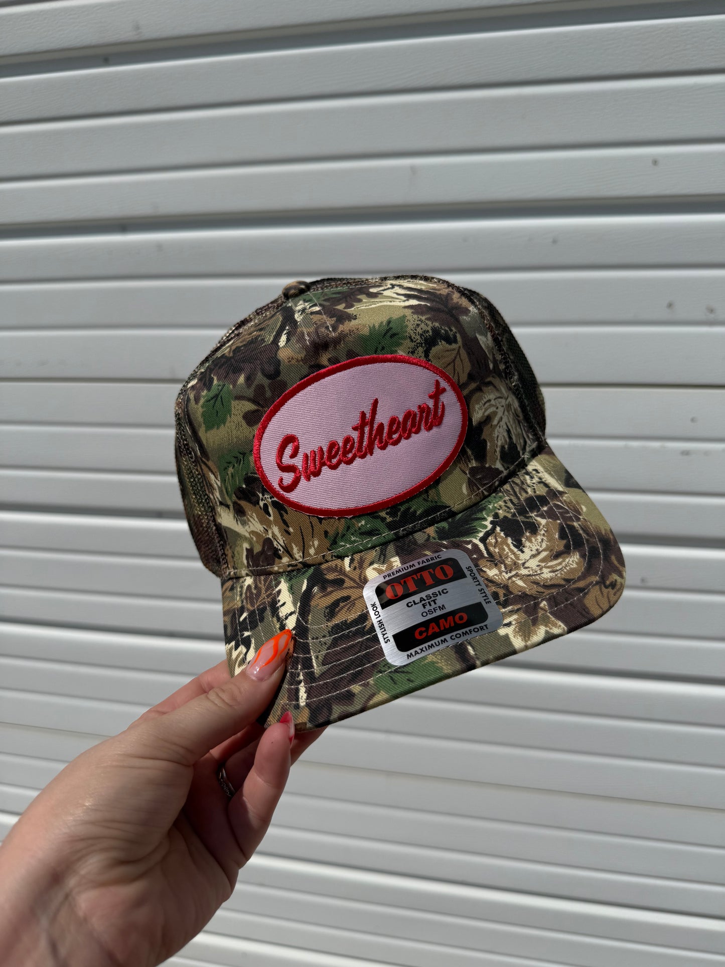 SWEETHEART CAMO VINTAGE HAT