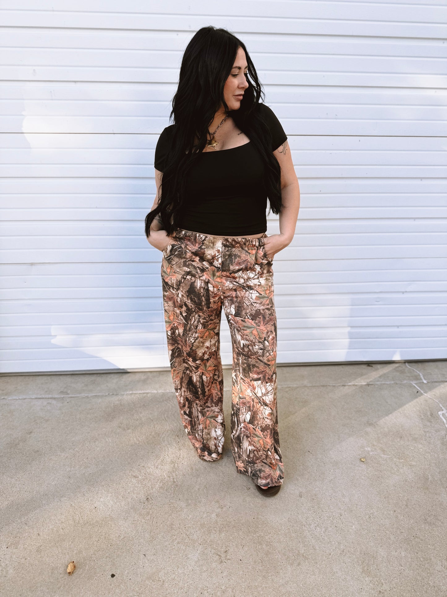 FOREST CAMO WIDE LEG PANTS