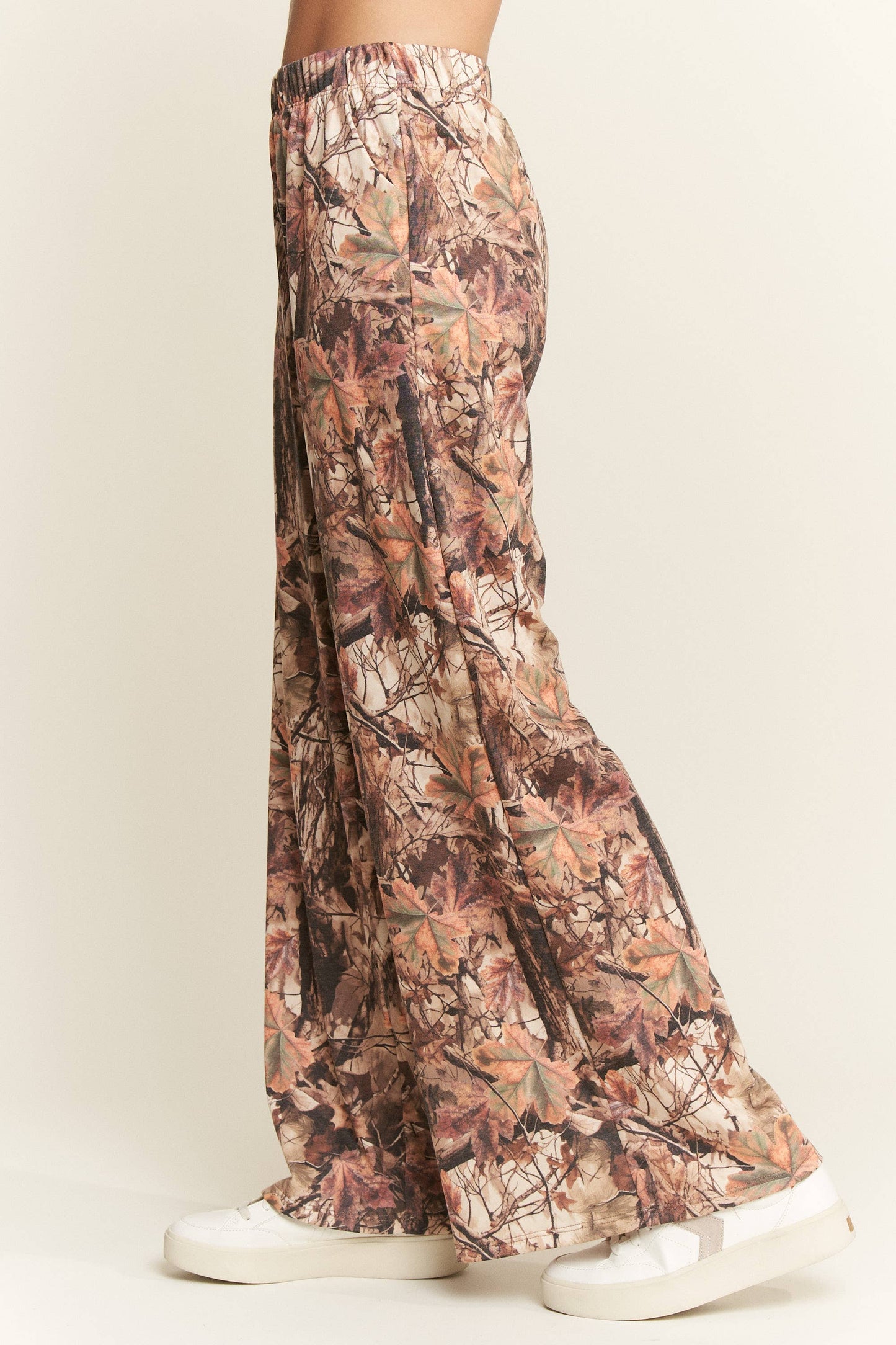FOREST CAMO WIDE LEG PANTS
